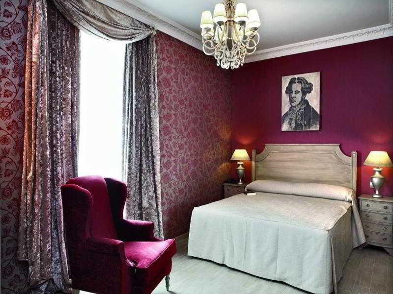 Hotel Marques De La Ensenada Valladolid Habitación foto